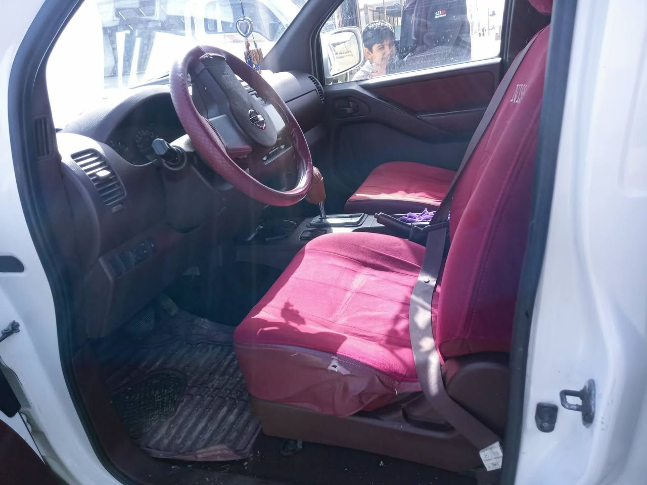 نيڤاره 14بصره باسمي تحويل رقم جديد مكفولة صبغ وضربه تخم تاير جديد مكينه مفتوحة لا تبخير ولا تنقيص ترايك لبغداد....سعر 130للاستفسار اتصل....***********وتدلل....
