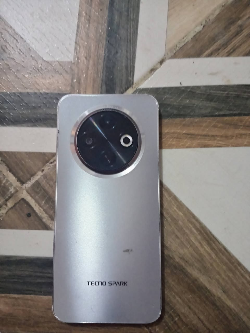 تكنو سبارك جهاز نضيف السعر 125 ***********
