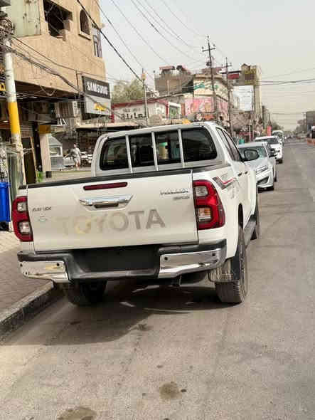 سلام عليكم بيكم هايلوكس   ٢٠٢٥
ماشية ١٠ الاف بعدهة بوضع الشركة
مكفولة كفالة عامة من الصبغ والضربة والبارد جديدة كلش
رقم بغداد الانكليزي الجديد هزة وفحص كلة جديد داخل احمر كشنات تدفئة تبريد وايرليس شحن فور ويل ٦ سلندر مواصفات الفول 
السعر  ٤٠٥ وبيه مجال
***********
