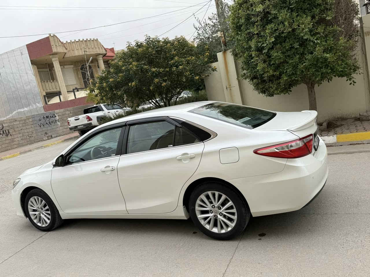 سيارة كامري خليجي للبيع م 16 
مكفوله كفاله عامه من صبغ وتبديل
كير محرك على وضع شركة موصفات GL سونار عارضها ويا صور سعر 177 
***********
