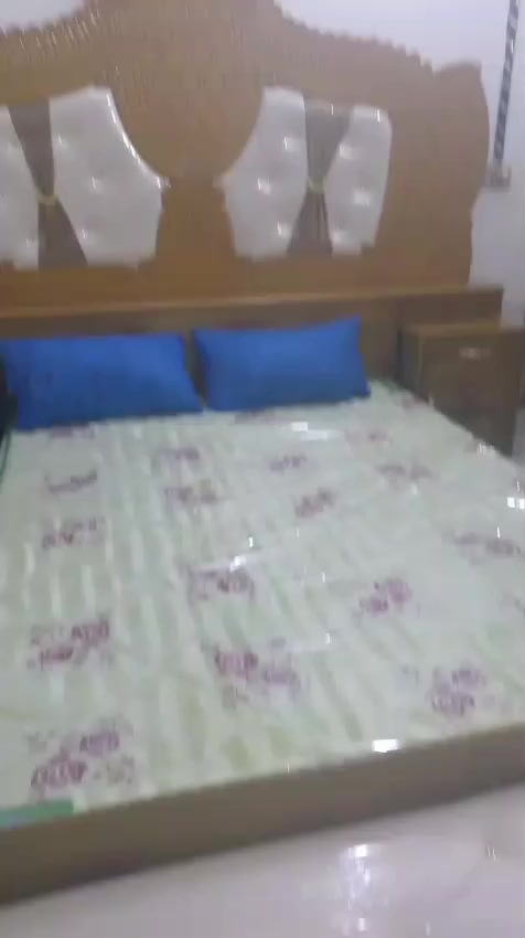 سلام عليكم غرفه اخشاب صاج جبته ما مستخدمه ابد ولا احد ستخدمه اخته مليون ونص الله شاهد ابد ما مستخدمه وصار اشكال بينه وريد ابيعنها والله العضيم والي يريد ها يشلع عيوني بل خدمه للتصال واتساب ‏‪***********‬‏
