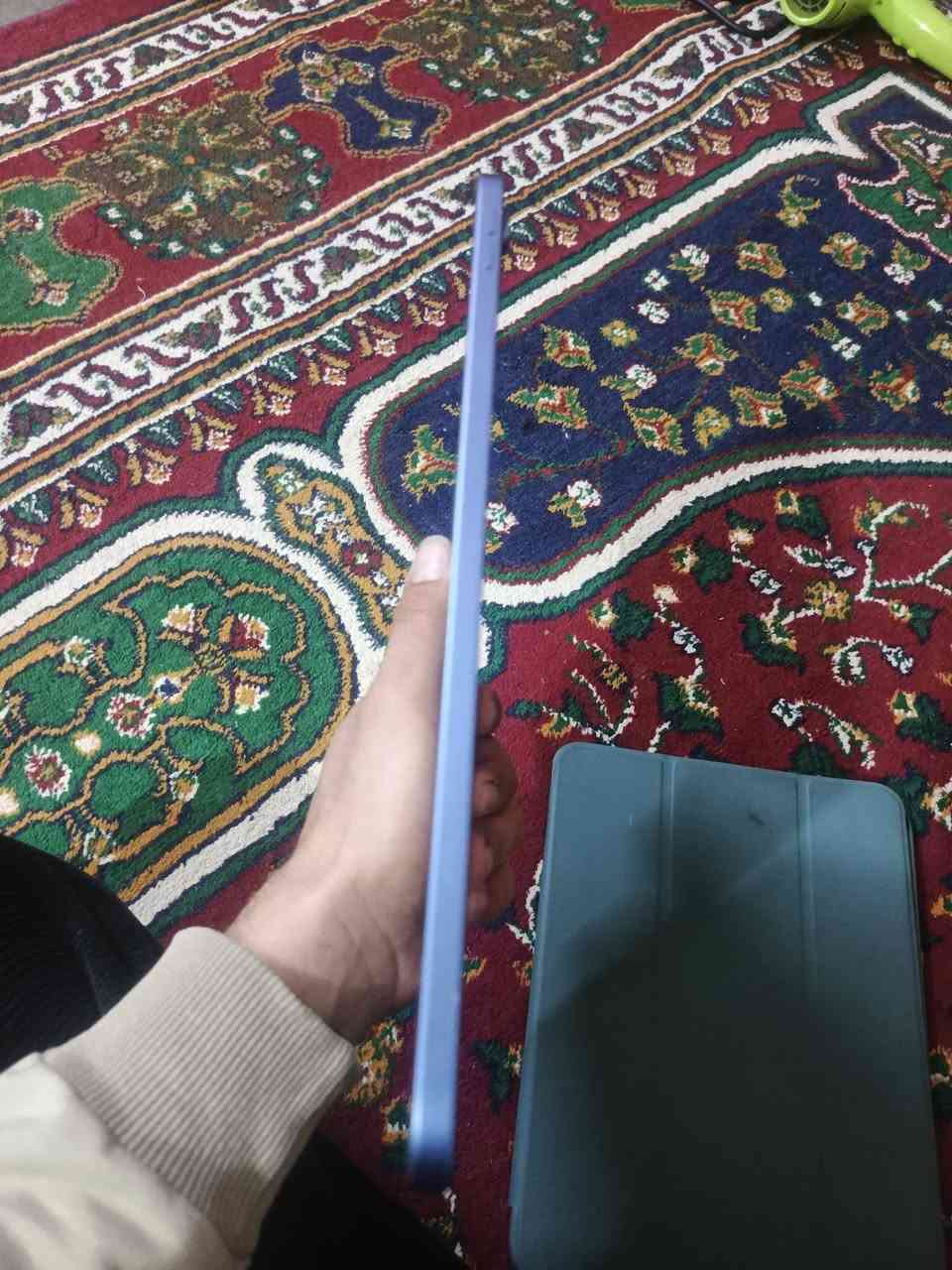 سلام عليكم  ايباد 10للبيع لون ازرق ذاكرته 64 بطاريته96
مكان بغداد  بلديات رايده375بي مجال  
رقم***********
