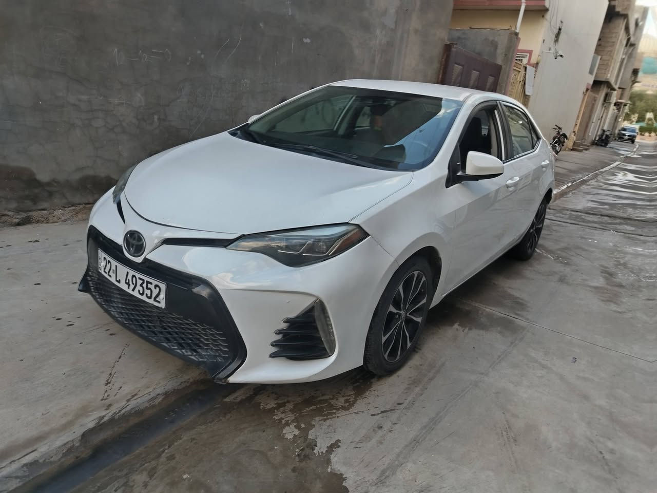 سلام عليكم ورحمة الله وبركاته للبيع  كورلا 2017 LE
*********** 
سنويه جديد 2030
هزه جديد
رقم أربيل جديد
كير ومحرك شرط
تخم تيرات جديد
حجر بلادي
رادر بلادي
حادت جملغ 
 شبر باب بدون دواخل ايرباك سليم
***********
