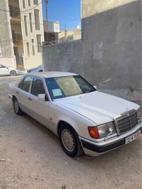 مرسدس ٣٠٠ موديل ١٩٨٨ محرك اسود عنكبوت (مكفول) كير اوتو (مكفول) تبريد  ...