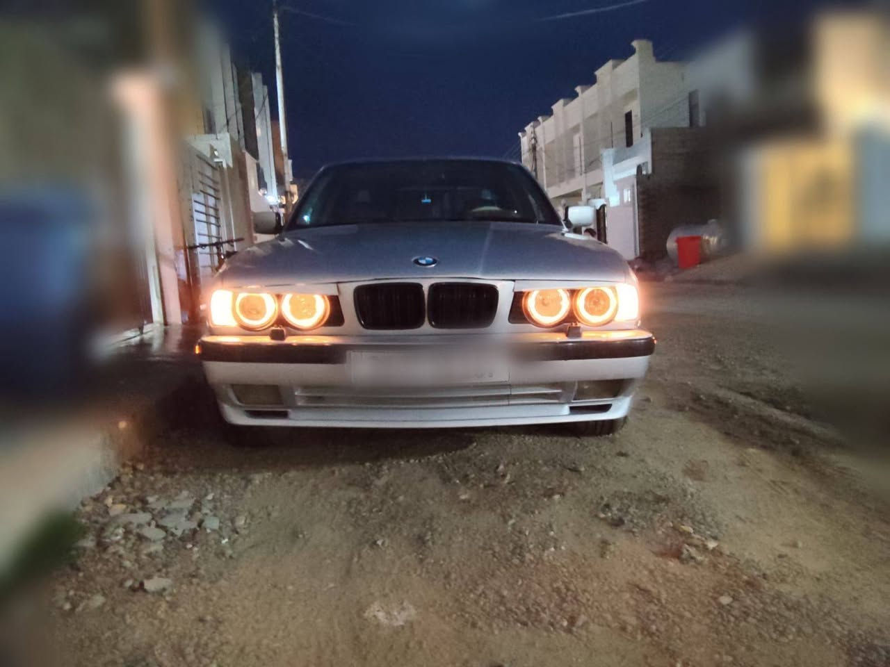 للاستفسار عل الرقم ***********
