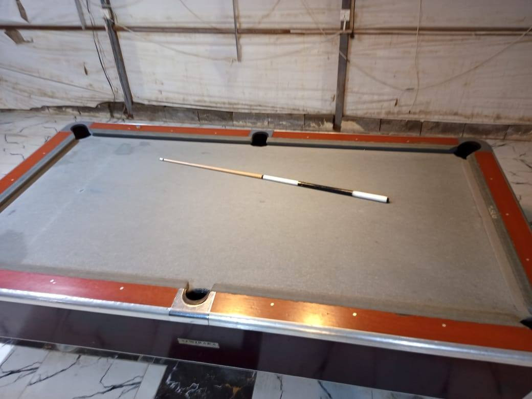 سلام عليكم/ ميزين بليارد انضاف للبيع للاتصال واتساب ***********
