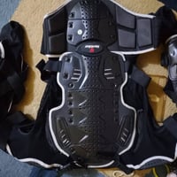 من رخصت الادمن سلام عليكم اخوان درع قياس MD لاصحاب الدراجات والدلڤري  ...