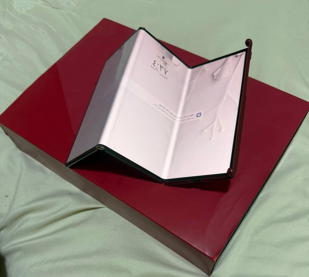 موبايل huawei mate xt ثلاثي الطي
ذاكره واحد تيرا
مستخدم شهرين
قيمه وخذه
جديد سعره 4ملاين 500
سعر مستعمل 2550
*********** عمارة, ميسان
