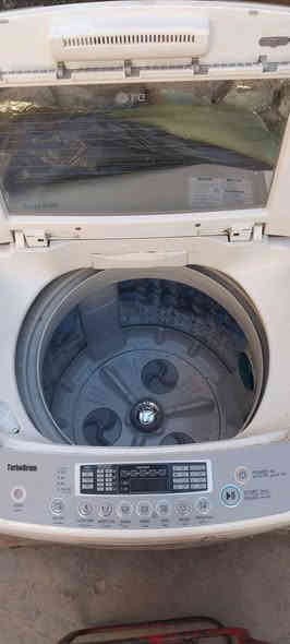 غسالة ال جي 10 كيلو لو اكثر ماعرف بضبط شكد كلش نضيفة امانت اللة غسيل شطف تنشيف كلة شغال مكان بغداد مدينة الصدر *********** هذا رقمي وبالخدمة بغداد
