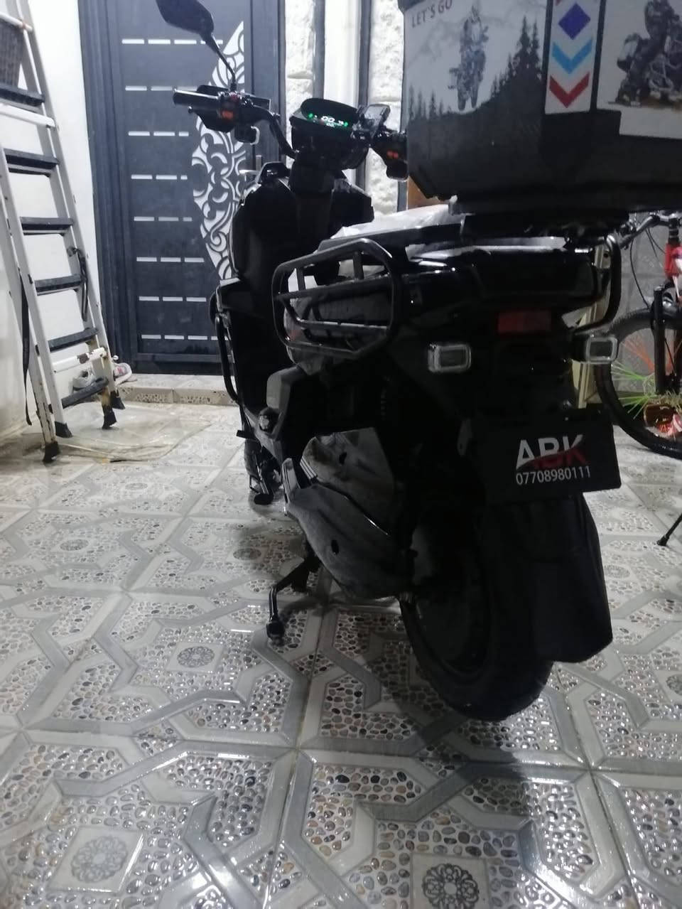 ماطور اباشي فول مواصفات شحن صار شهر من أخذنا جديد بعده اخو الصفر ماماشي هلكد الجديد مالته سعره مليون او ميتين هاذا سعره مناسب اليحب يتواصل ع الرقم *********** مكان كركوك
