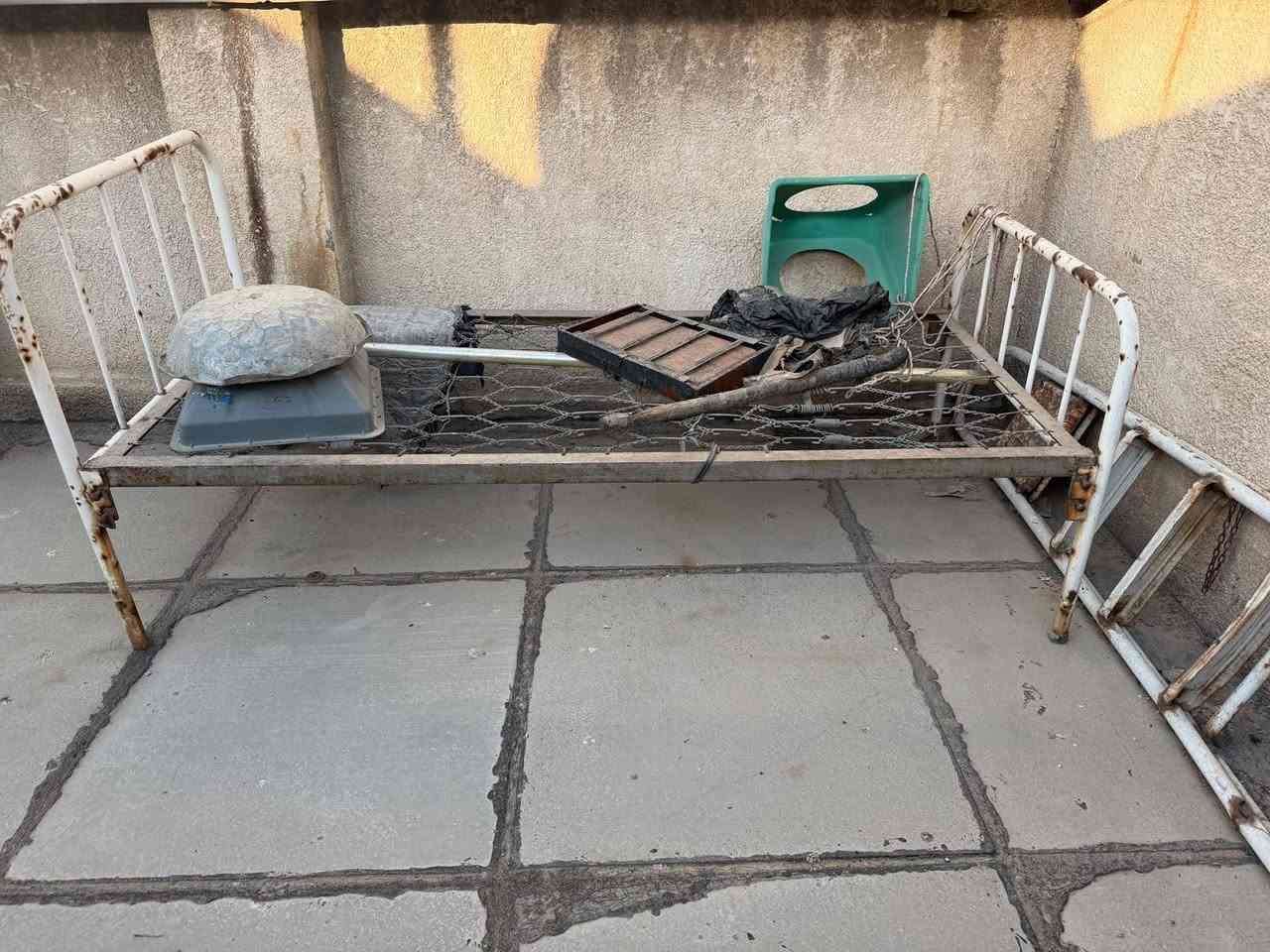 للبيع نصف تخم ابليت حديد دوشمه جديد السعر ٧٠ وغساله هيتاشي اصليه ١٠٠ مكان اصليخ


**إذا كنت صاحب هذا الإعلان وتريد حذفه لأي سبب، رجاءا أرسل رسالة إلى الدعم الفني**