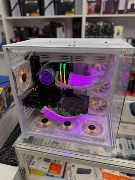 Gpu:Rtx 4060ti pny 3fan 
Cpu: R5 5650G
Ram: 32gb.  3200mhz rgb 
Psh: aigo 700w akwarior 
Mth: gigabyte b450m dsh3
Hard: 256gb - 1tb hdd 
Cooler: darkflash 2fan 240mm aio 
Case : mid tower 7 fan argb 

کەیسی گەیمینگی زۆر بەهیز و فول جوانکاری و هەرزان 
زەمانی یەک مانگ کامل پارچەکان 
نرخی 820$
گەیاندن هەیە 
***********
*********** أربيل
