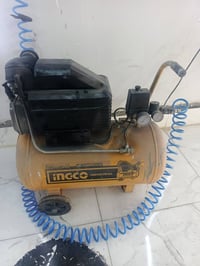 كمبريسر حجم 50باون انجيكو اصلي للبيع جديد وشغال ما بي عيب بس اريد اكبر...