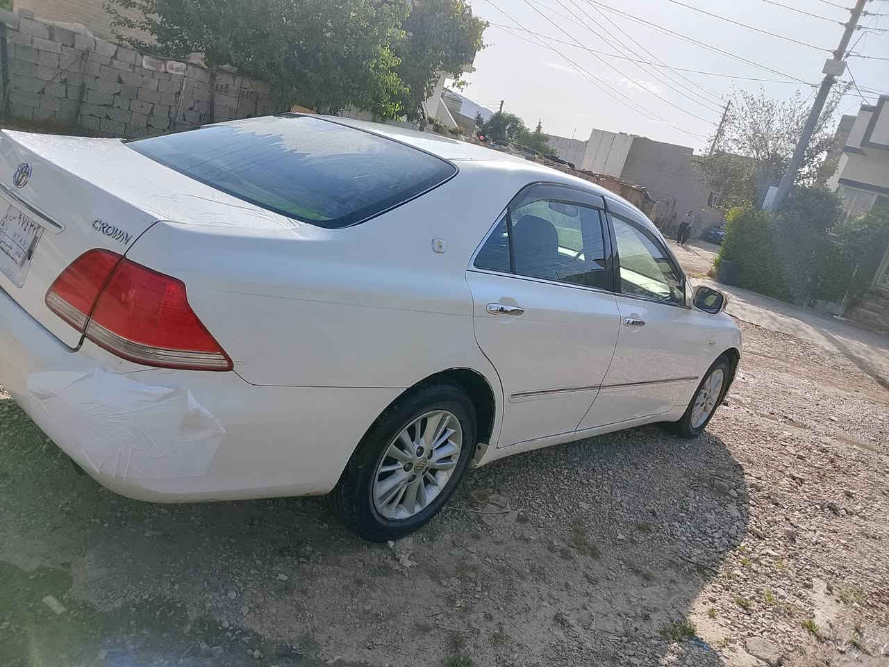 سەرەتا بەناوی خوای گەورە 
شاهینە بڕاوە گێڕومەکینە 180بچوک بەبچوک
2دووگمە ناوزەرد سەقفو کەڤەرگۆڕاو بەشەرت
دەعمو لێدراو حیزام بەشەرت 
گێڕو مەکینەی بەشەرت 
تەبریت ساردو گەرم بەشەرت 
کۆدی بەناو خۆمەوەیە نرخ 47گەڵا 
شوێن دەربەندیخان ***********
