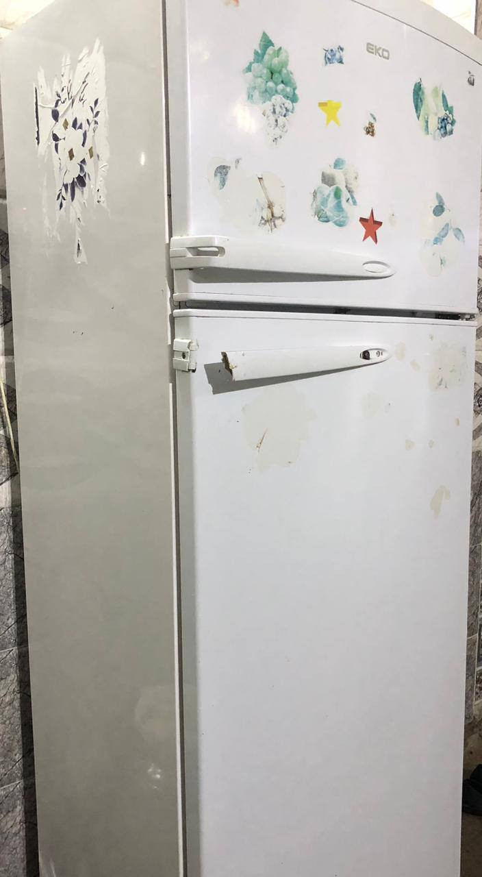 السلام عليكم ثلاجه شغاله شرط تجميد سعر70 الف مكان فلوجه ***********
