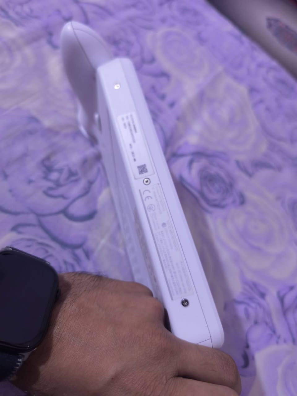 سلام عليكم اسوس روج اكسبوكس الاي نسخة ال 512 لون ابيض جهاز نظيف كلش شحنه يخبل وماداخل تصليح ولا مفتوح ابد منصب عليه وندوز 11 الجهاز وياه الكارتون والشاحنه سبب البيع ماعندي مجال استخدمه سعر الجهاز 750 وبي مجال كلش قليل الشراي يتدلل ورجاءا مااريد وعود وبس حجي عنواني بصره *********** واتساب ماعندي اتصل على شريحه
