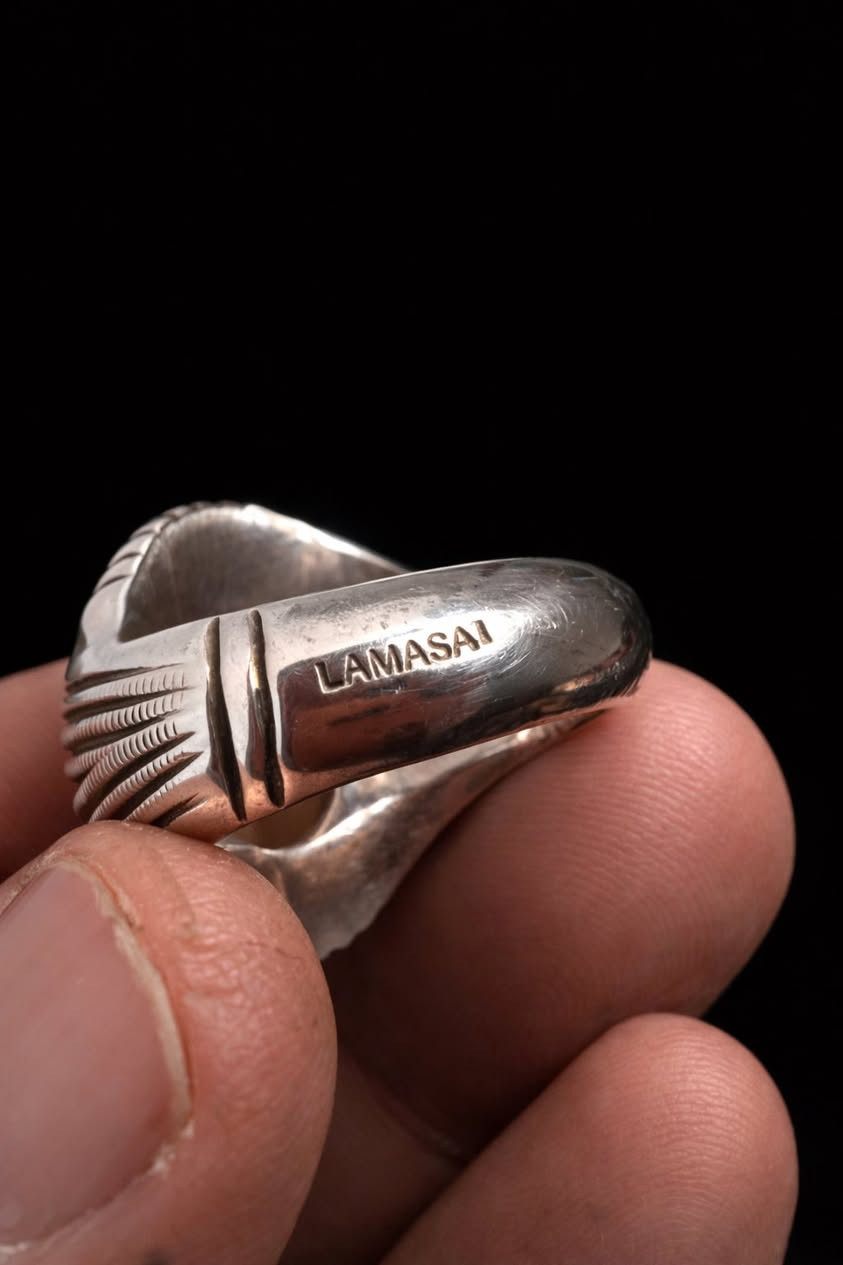 من روائع العقيق الزجاجي

عقيق يماني لون اصفر طبيعي 

بصياغة بحريني ثقيل من ورشة لمسات 

لون اصفر مع مزيج الزعفران الرباني

يدوية اصيلة عيار 950 

اكثر عن السعر    145 الف مع التوصيل سعر نهائي 😇

راسلني عل الخاص لطفا 

أو الاتصال ***********

موجود واتساب عل هذا الرابط 

‏مراسلة احمد الربيعي الصائغ كهف الاحجار عبر واتساب. https://wa.me/message/OEI26QOEYZ7TO1
