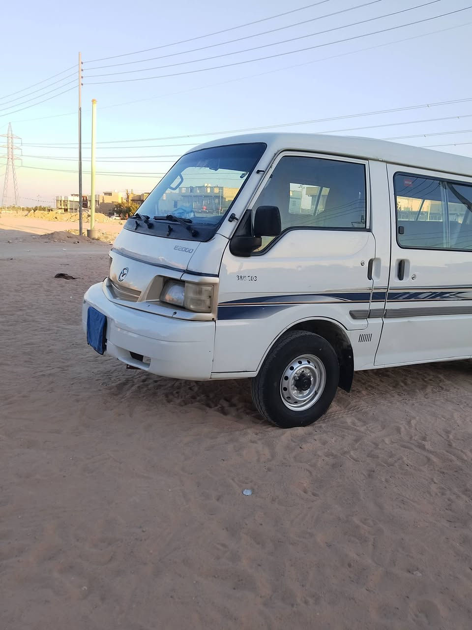 السلام عليكم مازدة بومة للبيع موديل 2008سيارة خير من الله مكينة 2200 وكير واكسن تخم تاير دوشمة كلة جديد مصفرة هيئة وغرامات بيهة خط سيف سعد تدخل كراج مكان السيارة كربلاء اي استفسار ***********
