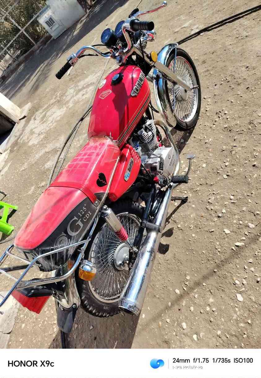 دراجه اوراق 2023 نظيفه ماكينه ما مفتوحه نجف*********** السعر 900 دراجه فول
