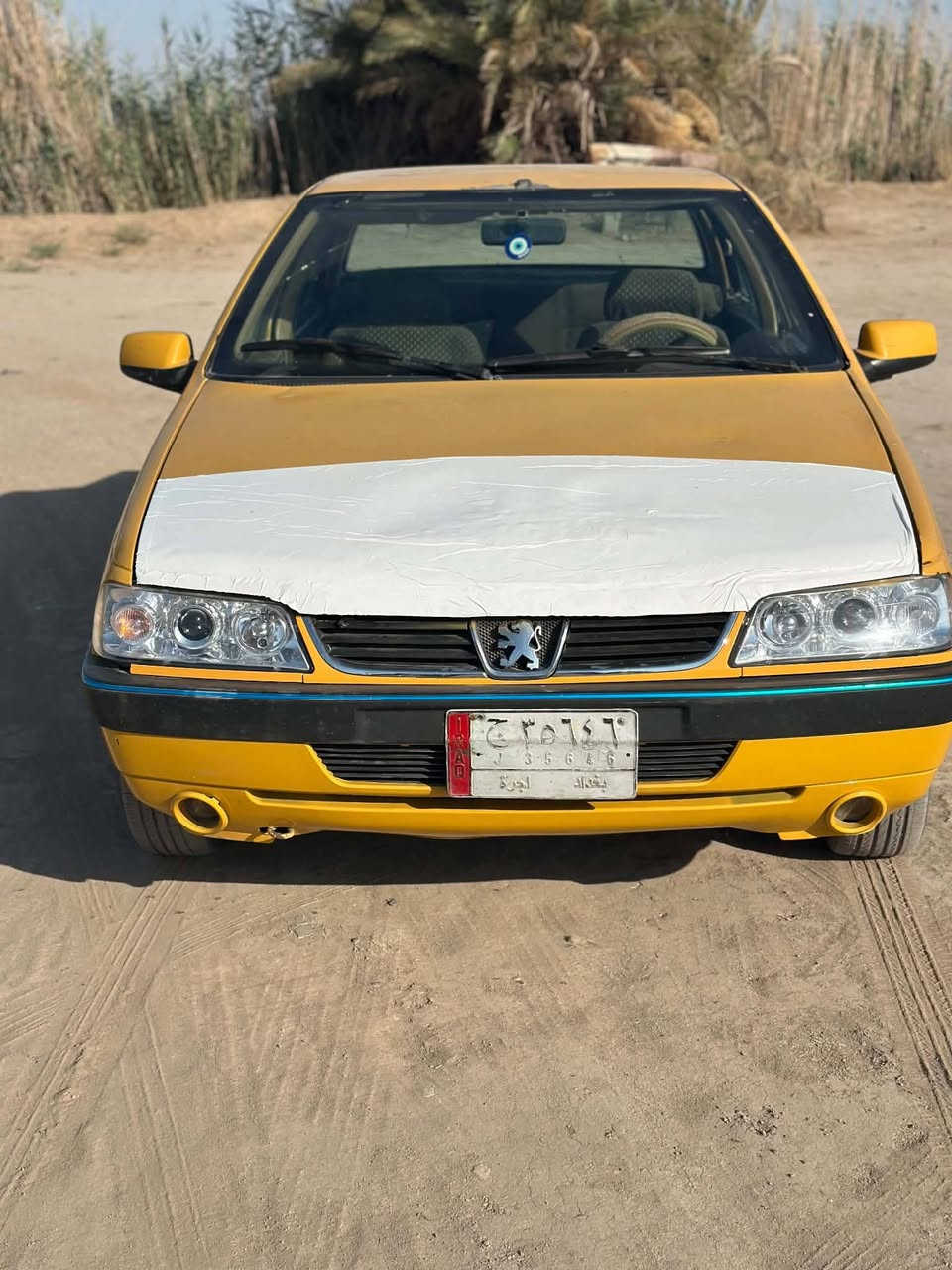 سلام عليكم
بيجو لميس 2015 داخل 
محرك وكير بل جيس تخم تاير 
السعر 26 بيه مجال بسيط
بيجي سيارة جاهزة وجديدة 
رقم بغداد سنويه 28 مصفره تحويل ثاني يوم مشروع وطني 
مكاني بابل ***********
