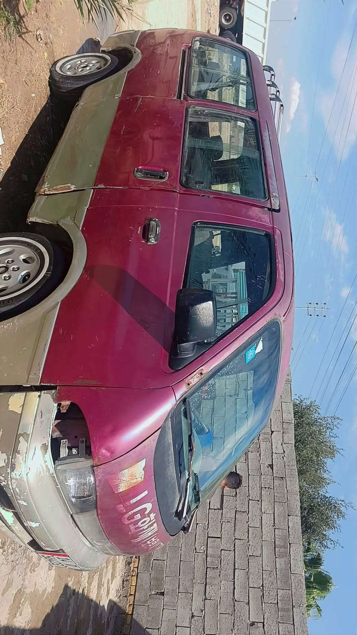 سلام عليكم بريجو لبيع موديل 69 مصفره هياء ومرور بسمي مشروع وطني كير ومكينه كفاله شواصي بلديات باتر جديد سلف جديد راديتر جديده دوشمه جديده لسعر 45 وبيه مجال مكان نجف المناذره هذا رقم جهازي ***********
