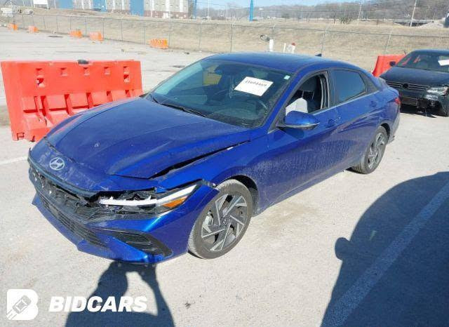 سلام عليكم النترا 24 فول 1\1 حادثهه موضح بلصور وبيهه باب بارد بلعراق مرجع بي دي ار يم المندلاوي سياره حيل تعبان عليهه والبلعافيهه ع الياخذهه موصفات لمتدد ميحتاج اشرح 
عنوان بغداد حي اور ***********ممتواجد ع الفيس رقم بي وتساب بس
