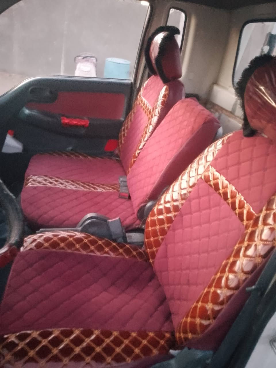 سلام عليكم كيا 2014 رقم ذي غار مكان كربلاء سياره مقفوله كفاله عامه على وضع الشركه قطر الصبغ ما بيها ولا ضربه سياره حتى الدوس ما مبدلات كفاله عامه من الضربه والصبغ والتبديل والبارد اخوان سياره جديده محرك كرتون السعر 105 وبيها مجال اخوان مكلف بالنشر ***********
