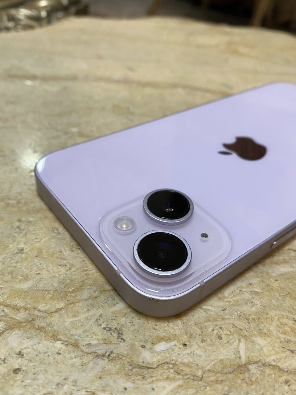 14 عادي
الجهاز نضافه 💯/ 💯

الجهاز  ما مفتوح البطاريه 84 بلادي فول بلشحن

الذاكره 128

السعر 530 الف ومجاله جدا بسيط 

العنوان بغداد العطيفية / الشالجية
 
***********
