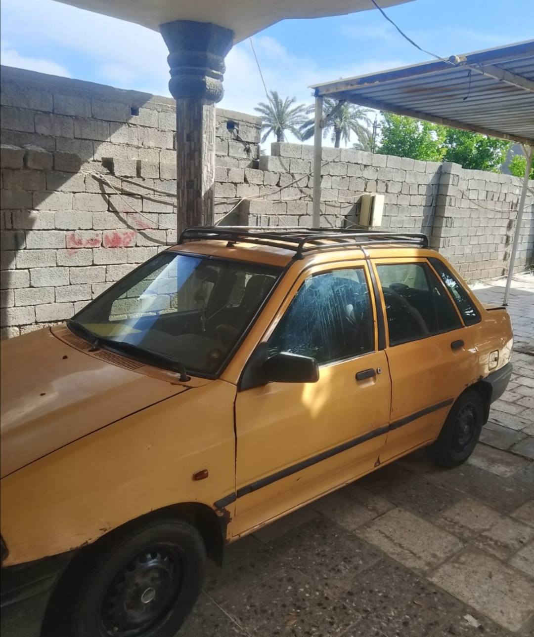 السلام عليكم لبيع سايبه كلهه ع بلاد لاضربه ولا صبغ ولاتبديل ٢٠١٢ رقم بغداد دولي محرك كير مكفولات تخم تاير جديد صدر أمامي خلفي جديد باتري جديد دوشمه ارضيه وكشنات جديد سياره جديده وجاهزه من كل نواحي مابيهه اي نقص بل عافيه ع ياخذهه مكان سياره بغداد لكرخ سعر (٢٠)وبيهه مجال حك جيه /***********
