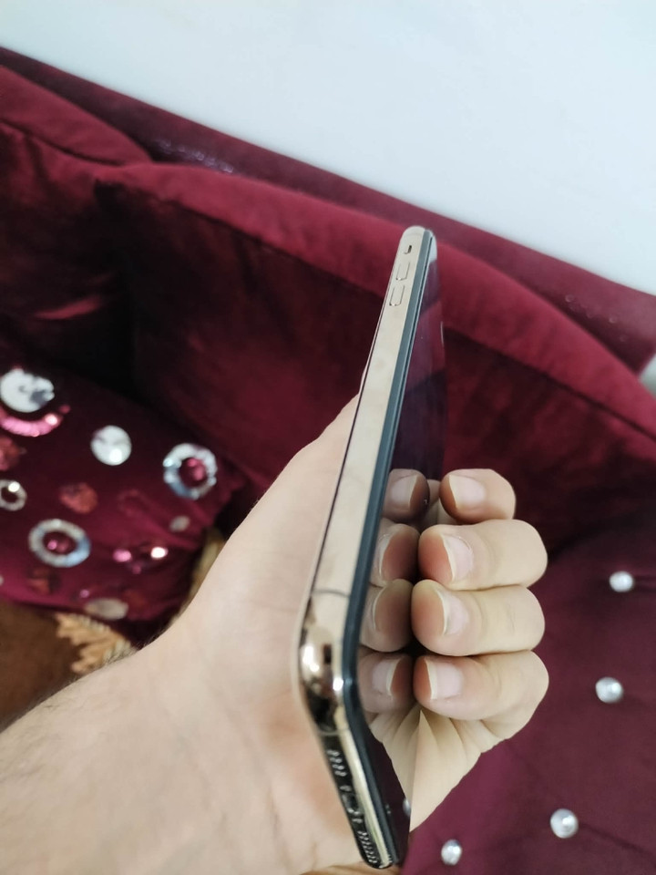 11برو ماكس ذكره 256 دبل سم  شاشه مبدله بطاريه ١٠٠ ا السعر 230بي مجال حك جيتك بس   ***********
