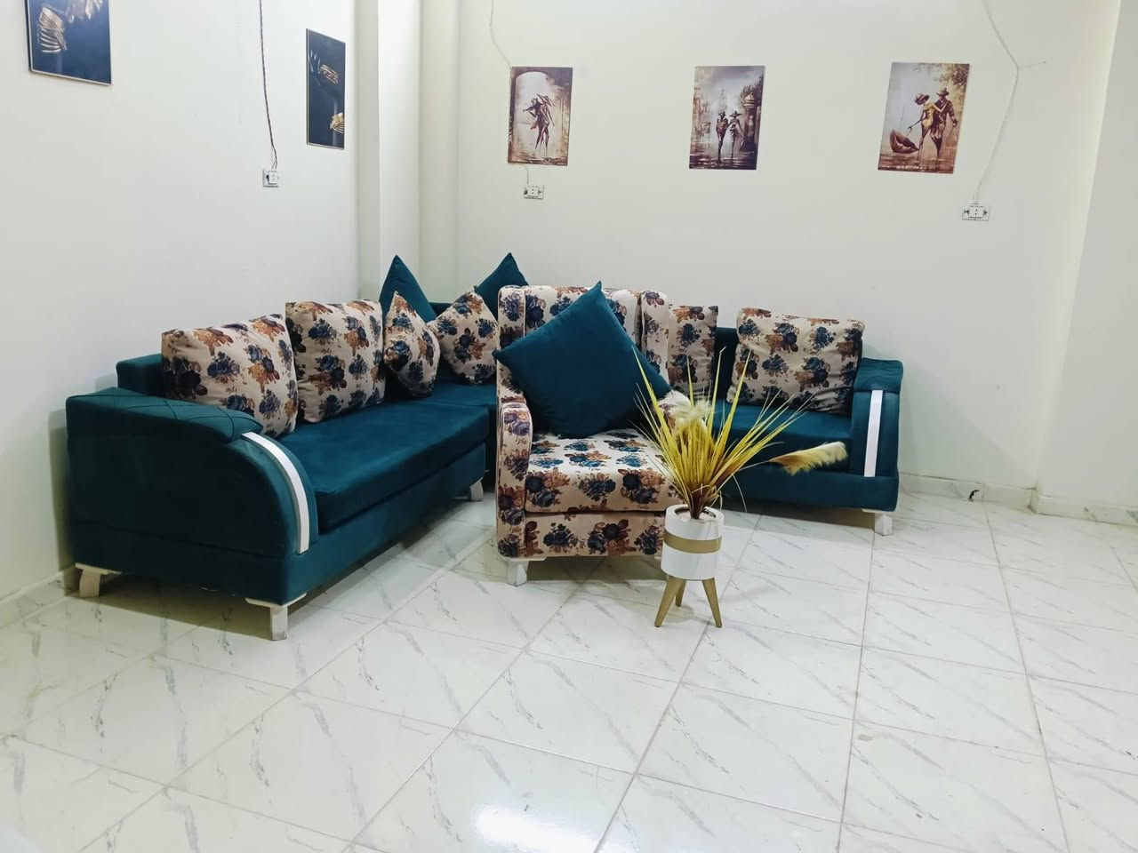 دي ركنه عموله 🥰خشب زان احمر 🥰 شلت متحركه سفنج كثافه مضغوط كثافه 45🥰 بحاله متازه جداً جداً  مقاس 270×270 🥰 زاد كرسي عموله الله يبارك لصاحب النصيب الركنه ممتازه ومريحه جداً جداً 🖐️الله يبارك لصاحب النصيب السعر لقطه 
6500توصل01107432744


**إذا كنت صاحب هذا الإعلان وتريد حذفه لأي سبب، رجاءا أرسل رسالة إلى الدعم الفني**