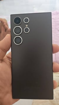عندي جهاز الترا اس 24 مبدل فقط السماعه مال الصوت جهاز نظيف فول 0775368...