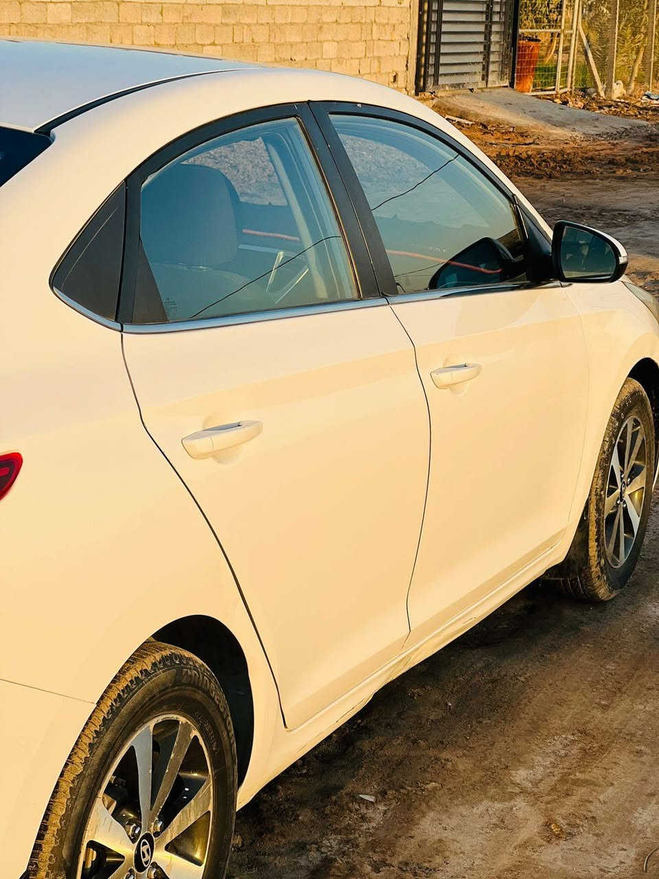 السلام عليكم اكسنت2020 خليجي 1400سياره ماشيه86الف سياره جاهزه كير 6نمر تحكمات ستيرن اشاير بلمري  مكانها ديوانيه بسمي محرك مفتوح راجع وكاله سونار موجود بلمنشور السعر 115وبيها  مجال ‏‪***********‬‏
