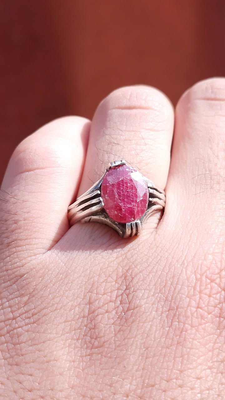 السلام عليــكم
لبيع (  25 الف) بدون عمله رجاءً قياس (21 ) 
  محبس   ياقوت افريقيا احمر فضه تحفه
بدون إحراج توصيل ماكو  ( بدون حجز رجاء اخوي ) 
    مكاني  بغداد مدينه الصدر


**إذا كنت صاحب هذا الإعلان وتريد حذفه لأي سبب، رجاءا أرسل رسالة إلى الدعم الفني**