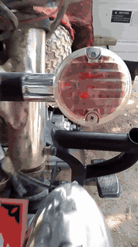 سلام عليكم ستوته البيع موديل 18/وراق صولي ستوته نضيفه وكامله سعر/1600/مكان شطره قرب  محطته الرقم ***********/
