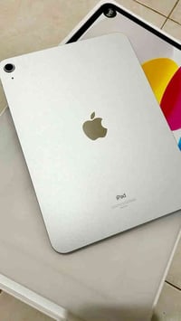 للبيع ايباد آبل 11 معالج A16 ✅شرق اوسط📝 الضمان نهاية سنة 2026✔️✅ ✅ذاكر...