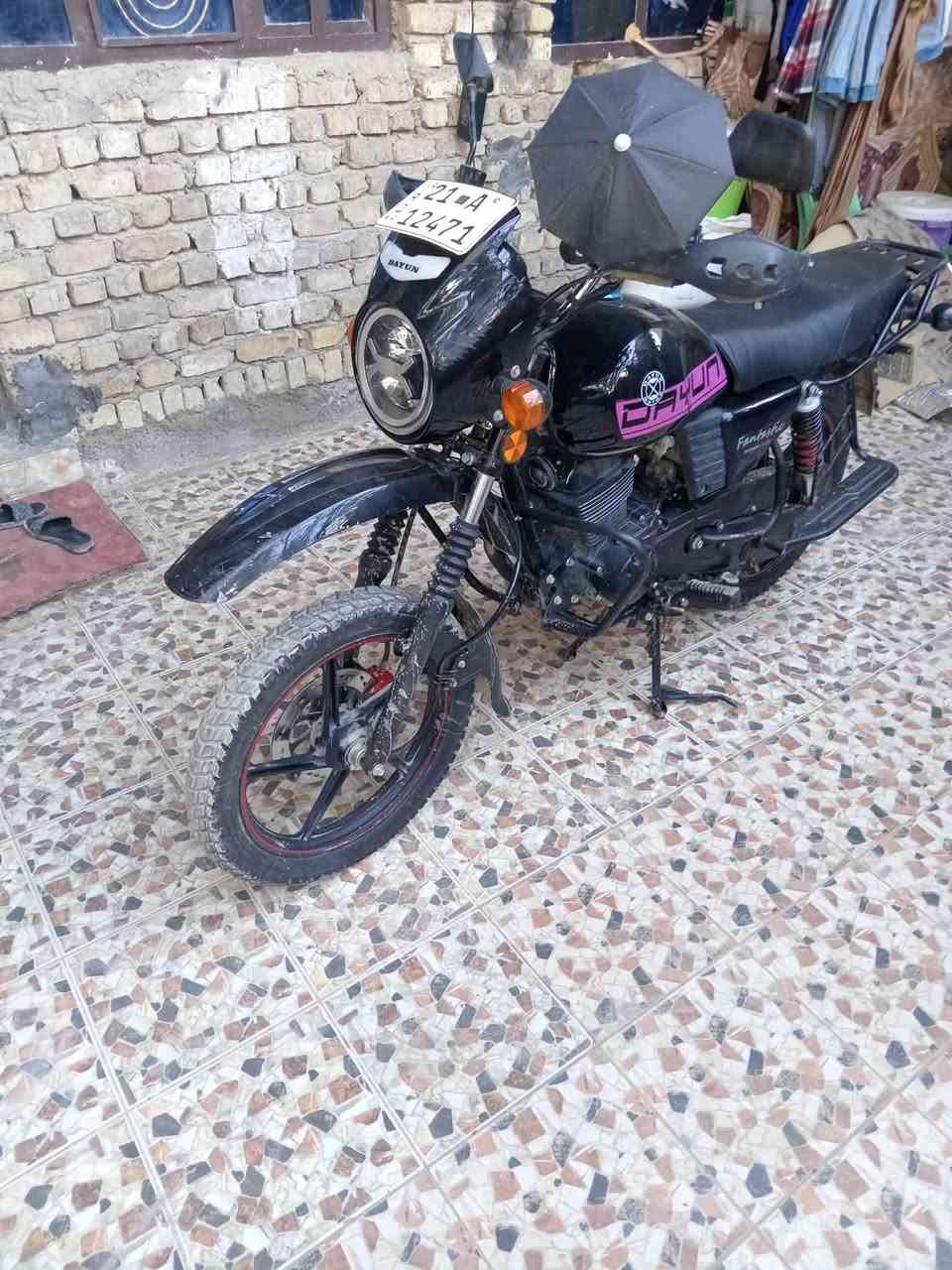 دايون جبلي موديل ٢٥ كاملة برغي ممفتوح بيها كير مكينه جدد رقم السليمانيه بسمي  ثاني يوم احولك السعر مليونين ونص وبيهة مجال للستفسار على الرقم *********** مكان بعقوبة المفرق
