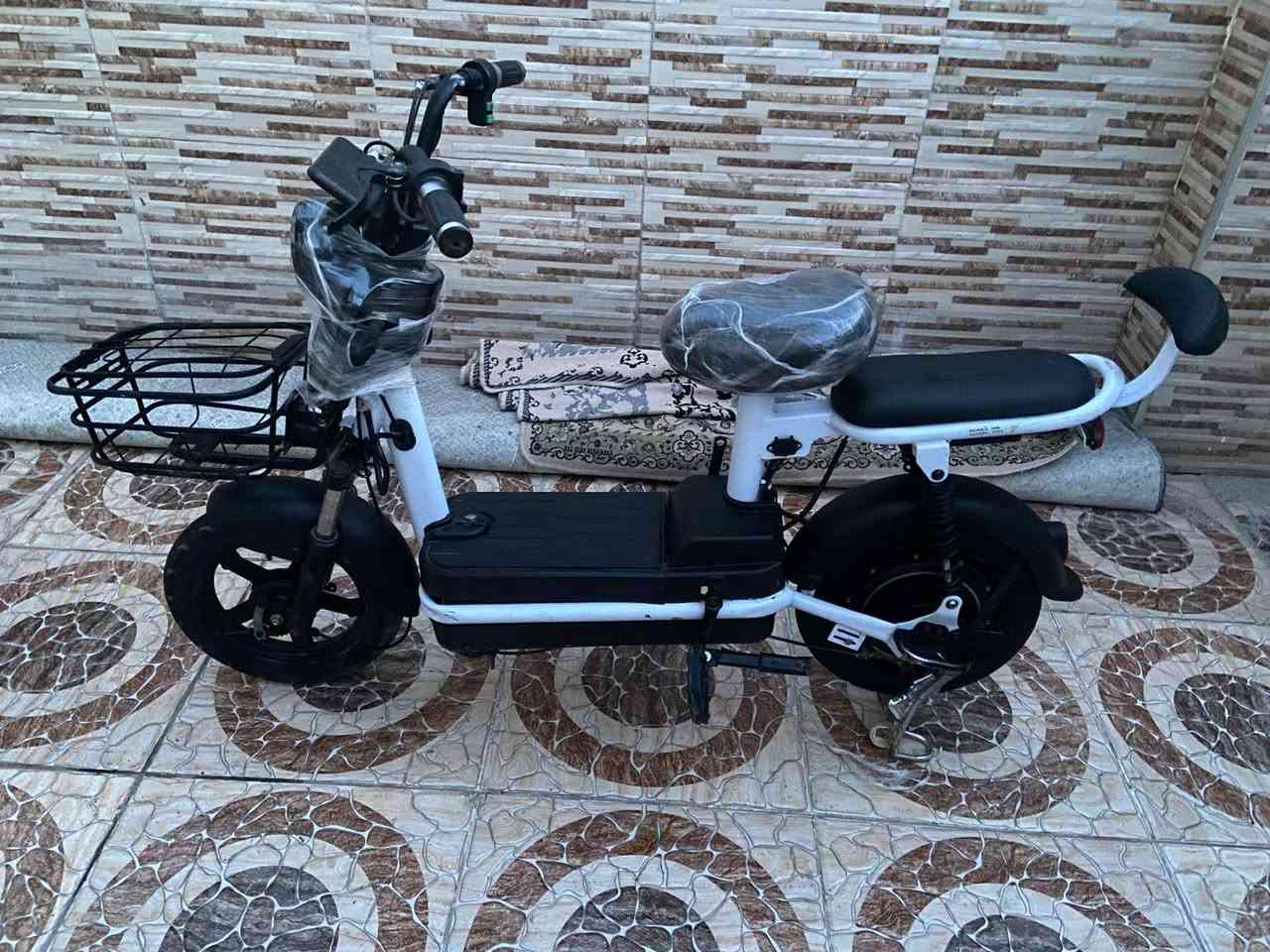 ماطور شحن حجم 14 اخو الجديد موديل 25 السرعه 50 تثبيت السرعه 4كير مكان أربيل سعر 160الف ومجال
***********
