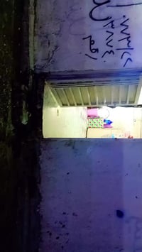 بيت لبيع 100مربع بل زعفرانيه لبيت نضيف ومرتب سعر 25وبي مجال رقم صاحب ل...