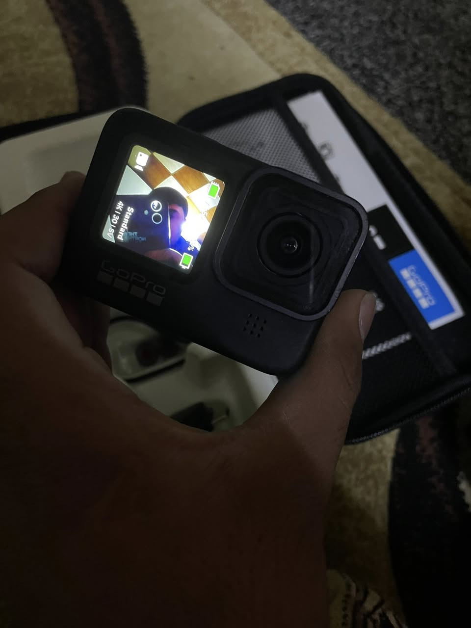 سلام عليكم كامره كوبرو 9 للبيع مستخدمه قليل كامله ملحقات *********** وتساب فقط؟
