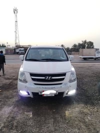 ستاركس موديل 2009 سياره مكفوله كفاله عامه مكينة وكير واكسن جدد ومكفولا...