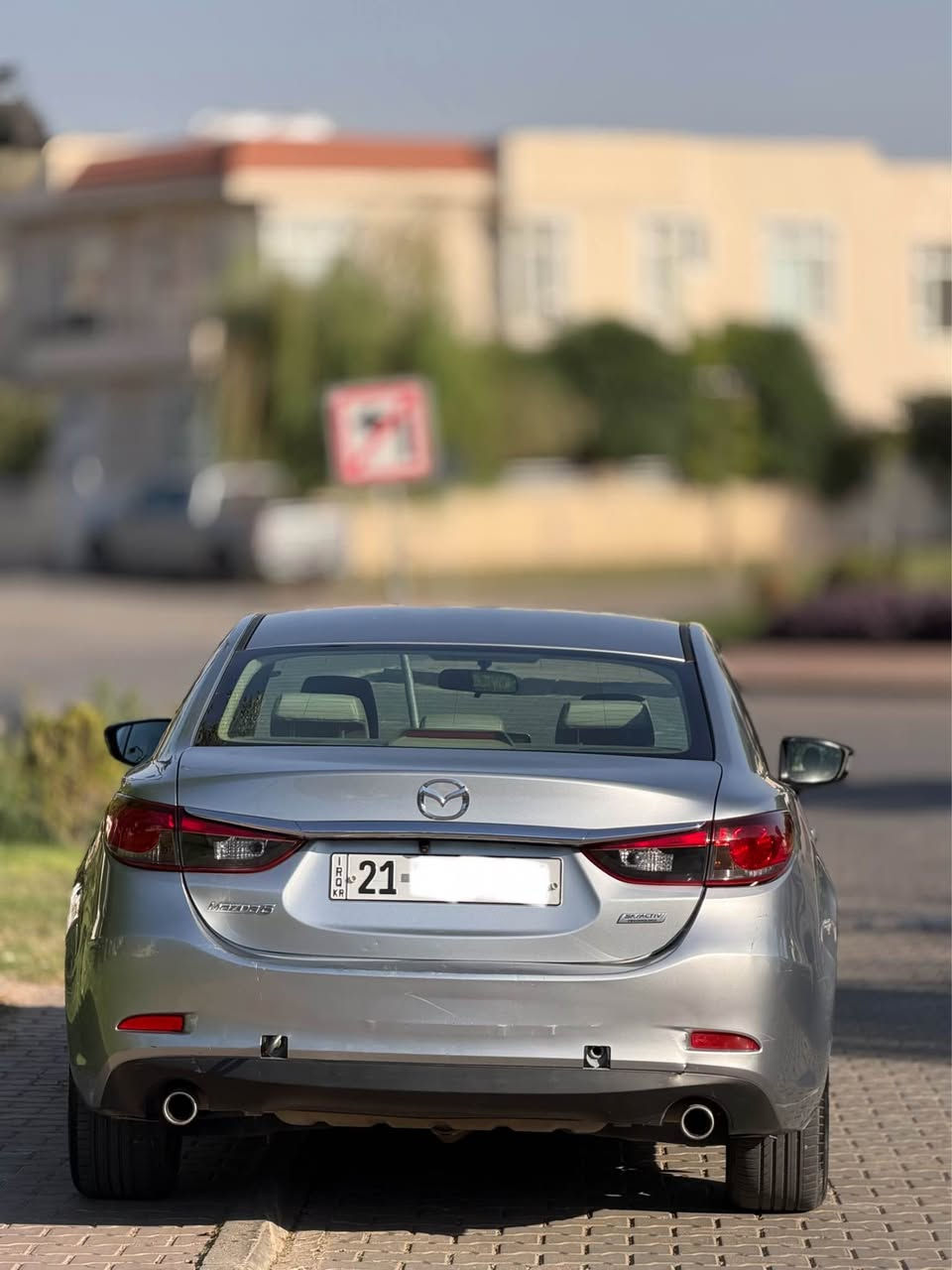 MAZDA6 2016
مازدا ٢٠١٦ سلڤەر خلیجی دەرگاو چەمەلەخی بۆیاخە یەک پەڵە کارتیشی هەیە  بە ناو بێ ئێرباگ ١٦٠ کیلۆ مەتر ڕۆشتوە سەیارەکە زۆر تازەو زۆر جوانە گێڕو مەکینەو تەقە ڕەقی بە شەرتە ڕەقم سلێمانیە 
نرخ:١١٣ 
*********** السليمانية, العراق
