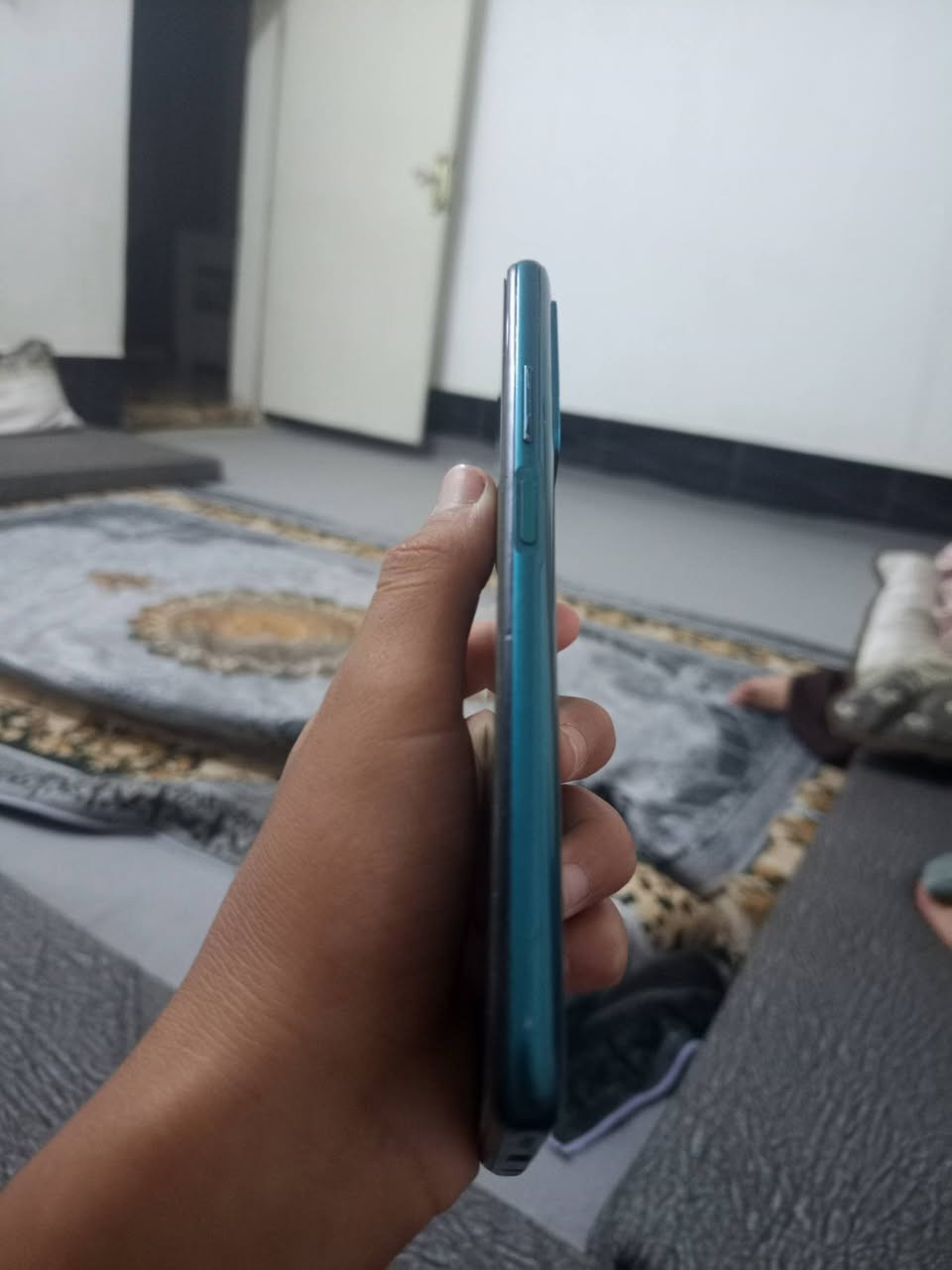 🔥 Huawei Y7a ازرق للبيع 🔥
128GB | 4GB | بطارية 5000
الحالة: نضيف 90% 
العيوب: شرخ شعرة ما يأثر + احياناً يعلگ بسيط ويرجع
السعر: 115 الف قابل للتفاوض البسيط
الرمادي - الكرابلة - حي الزيتون
اتصال: ***********

ملاحظة: المو شراي لايرسل بلا عليكم 🙏
