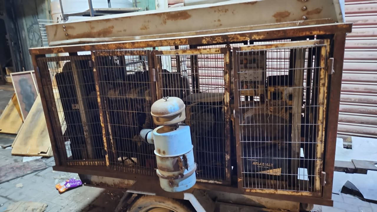 السلام عليكم سنتر اللبيع
البصرة القبله شارع المدارس 
السعر 30 مليون  وبيه مجال 
***********
***********
