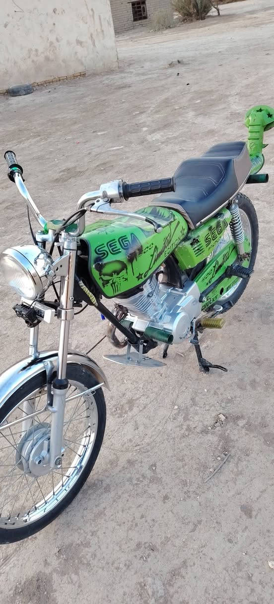 دراجة البيع موديل ٢٥ دراجة نضيفه خير من الله كلك العنوان الإصلاح السعر ٥٠٠ وبيه مجال ***********
