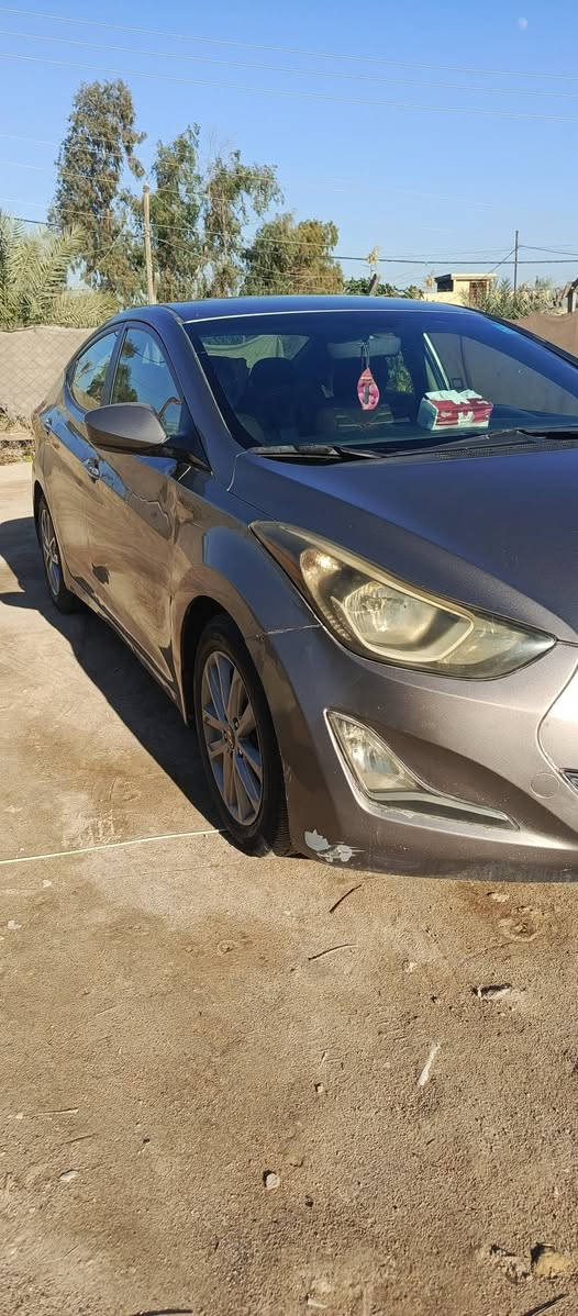 ***********
السلام عليكم سياره للبيع وارد امريكي موديل ١٤ حادثها قبق جنطه وجاملغات  مكينه 1800دوش مكينه كير مكفولات السياره نقصها بس حداديه رقم بغداد انكليزي باسمي مداور ثاني يوم مشروع وطني مكان السياره كربلاء طويرج السعر 97وبيها مجال حك الجيه
