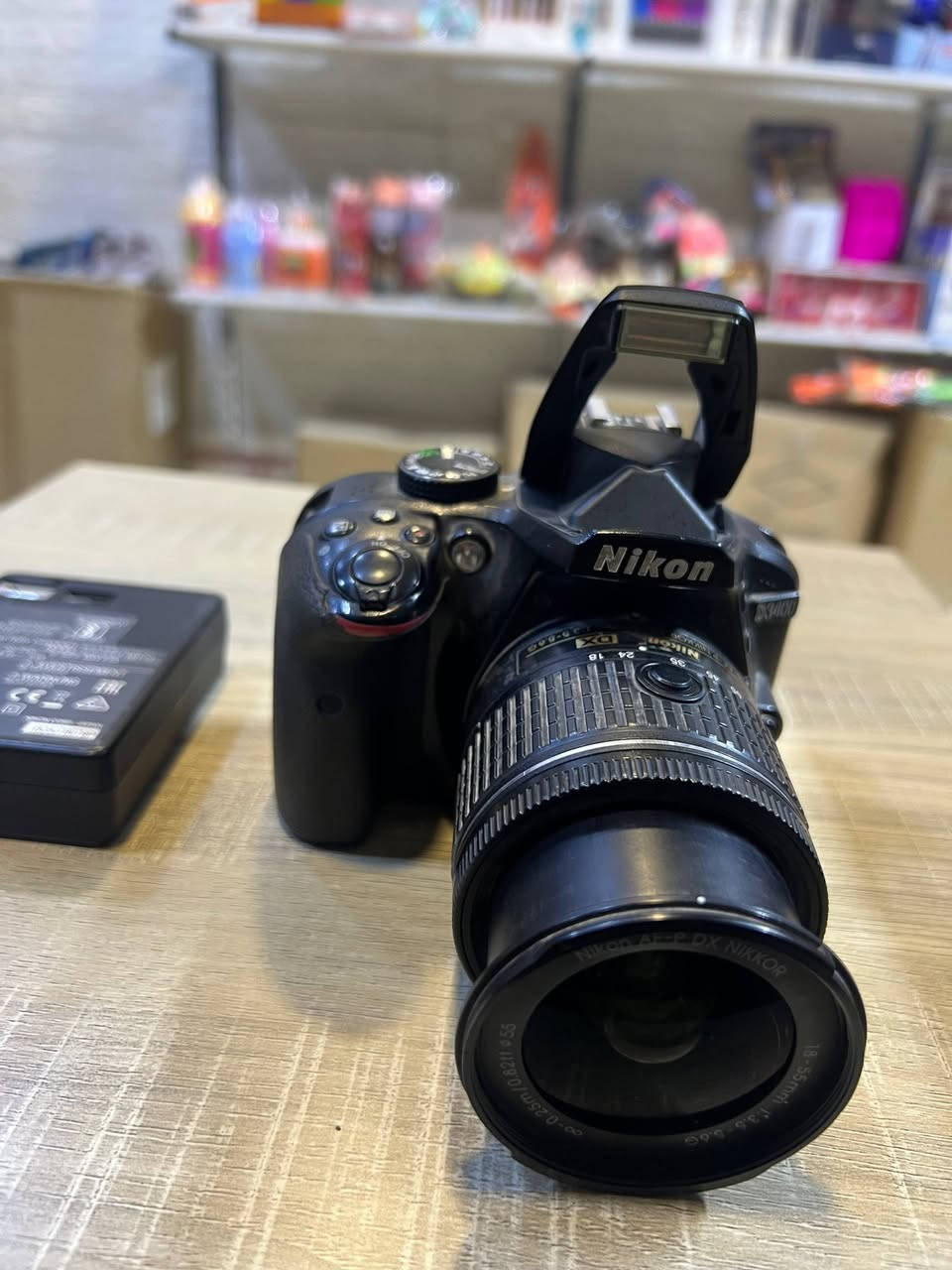 📸 للبيع كاميرا Nikon D3400 بحالة ممتازة
كاميرا نظيفة جداً استخدام خفيف، مناسبة للمبتدئين والمحترفين وتصوير المنتجات والمناسبات.
🔹 المواصفات: • دقة 24 ميگاپكسل
• تصور فيديو فل HD
• شاشة واضحة 3 إنج
• تصوير سريع 5 صور بالثانية
• تدعم نقل الصور للموبايل بالبلوتوث
🔹 العدسة: عدسة أصلية 18-55mm VR
زوم ممتاز + مانع اهتزاز + فوكس سريع وهادئ
🔹 المرفقات: ✔️ عدسة أصلية
✔️ بطارية
✔️ شاحن أصلي
✔️ غطاء عدسة
💼 مناسبة لتصوير: المنتجات – السفر – المناسبات – الاستخدام اليومي
وتساب : ***********
