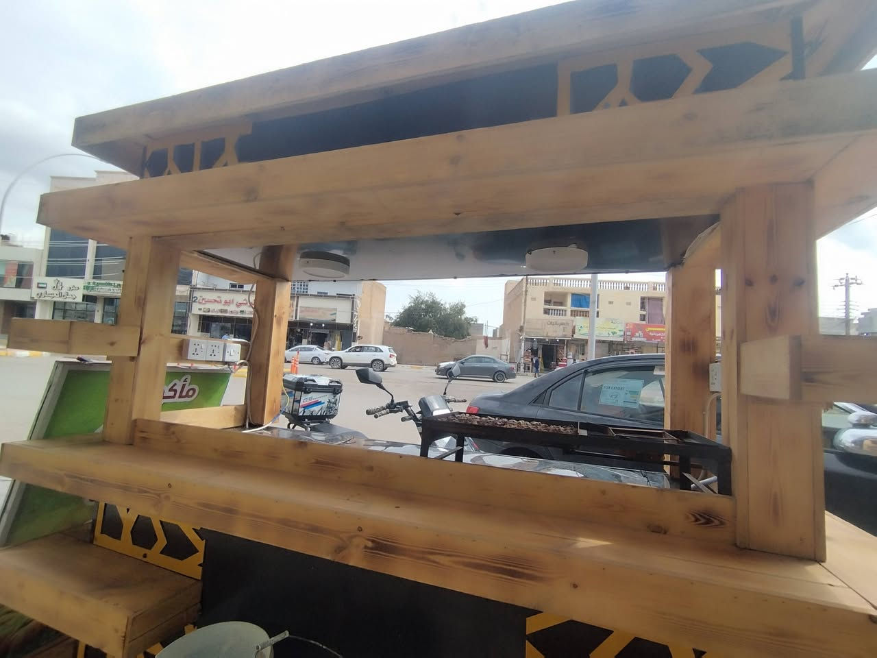 عربانة ديكور قهوة شاي
بيها كلوبات بلكات كهرباء جاهزة 
ب600 بيها مجال


**إذا كنت صاحب هذا الإعلان وتريد حذفه لأي سبب، رجاءا أرسل رسالة إلى الدعم الفني**