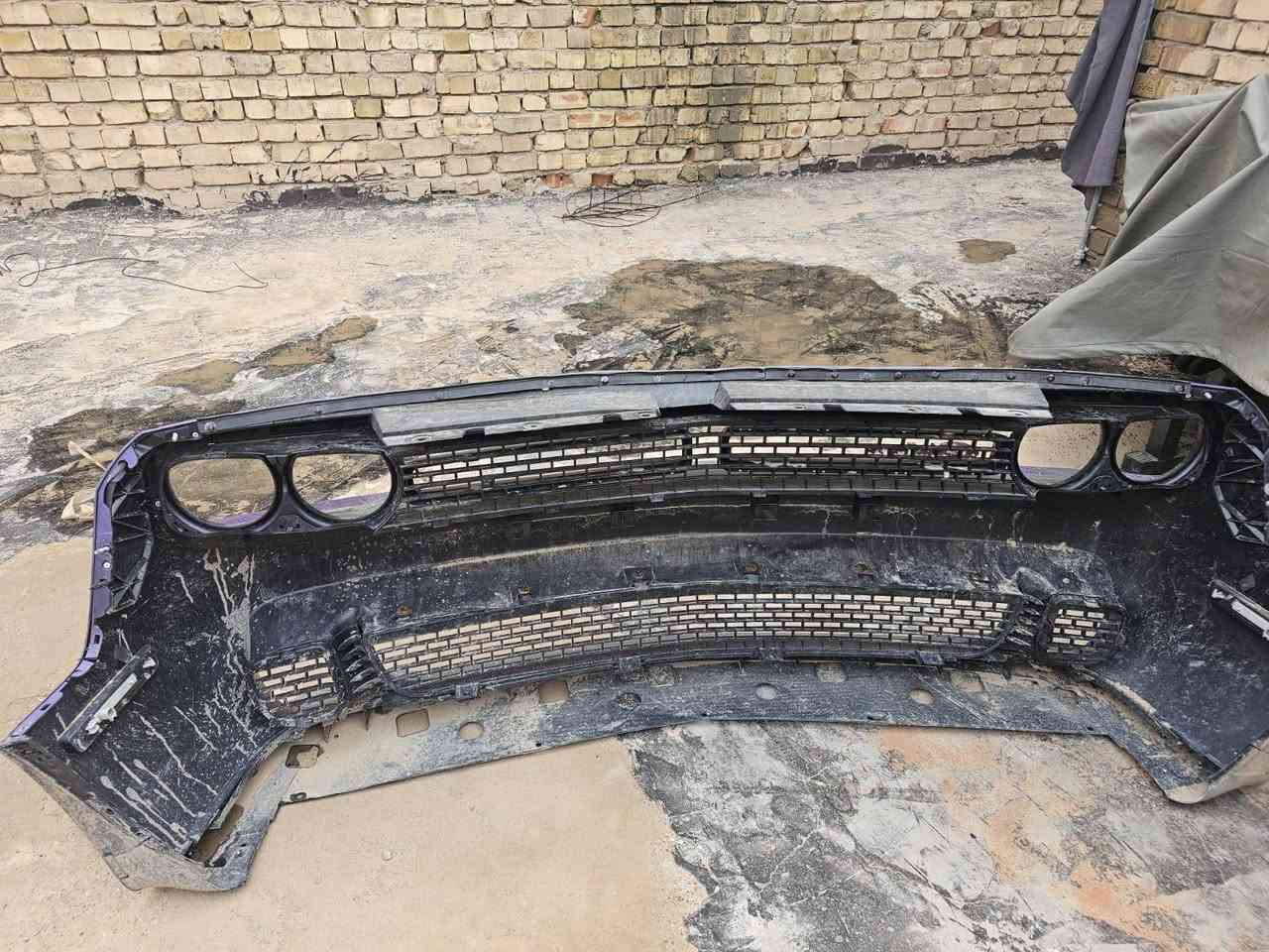 من رخصت الأدمينه
دعاميه جارنجر لون بنفسجي موبار صبغ درجه اولى مع الفلينه مع الماسكات مقفله كامله مع الحيه
لحيه ثانيه اصليه
شباك اصلي ٢٣ 
السعر اتصل واني خادم
عنواني جسر ديالى 
رقمي اتصال وواتساب 
***********
