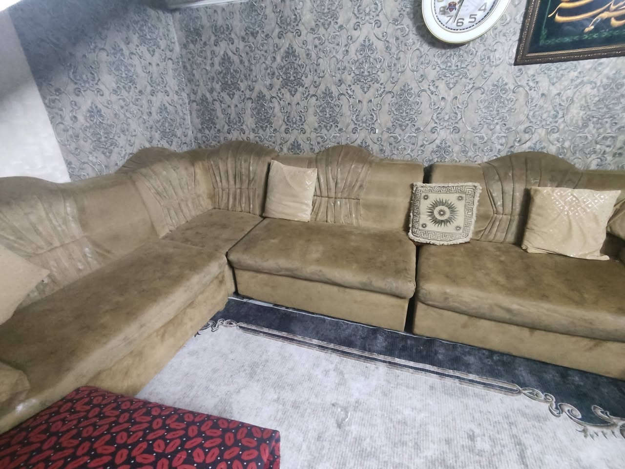 ديوان مستعمل للبيع المكان في زيونة السعر450   الف دينار مابي اي عيب


**إذا كنت صاحب هذا الإعلان وتريد حذفه لأي سبب، رجاءا أرسل رسالة إلى الدعم الفني**
